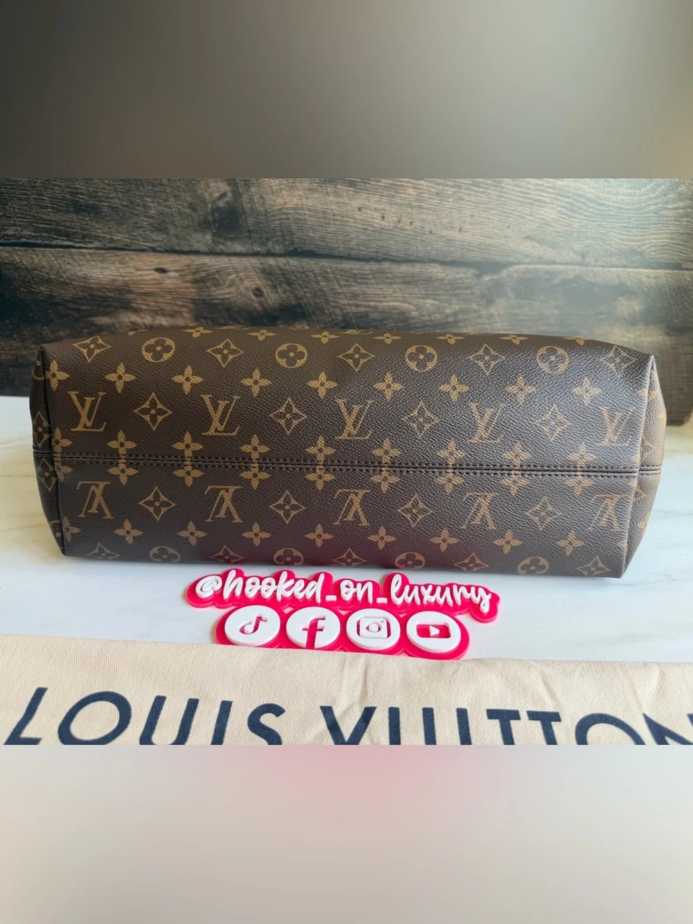Authentic Louis Vuitton Graceful MM Monogram & Beige Canvas Shoulder Tote Purse